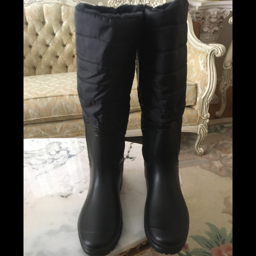 Henry Ferrera NWT black Matt rain boots size 8